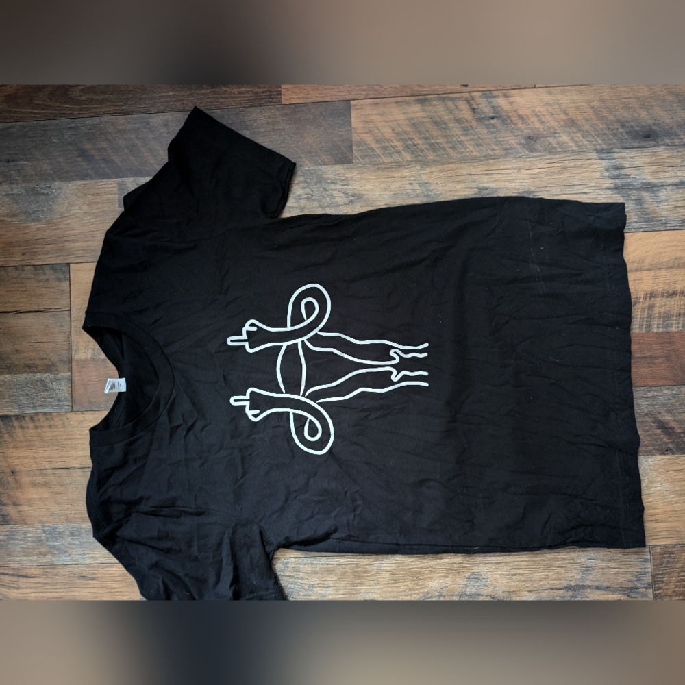 Uterus shirt